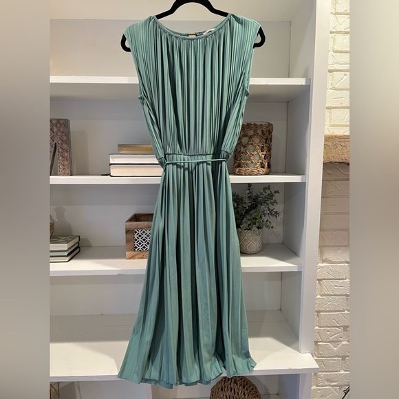 H&M Dresses Sage Green Pleated Midi Dress With Gold Hardware Poshmark